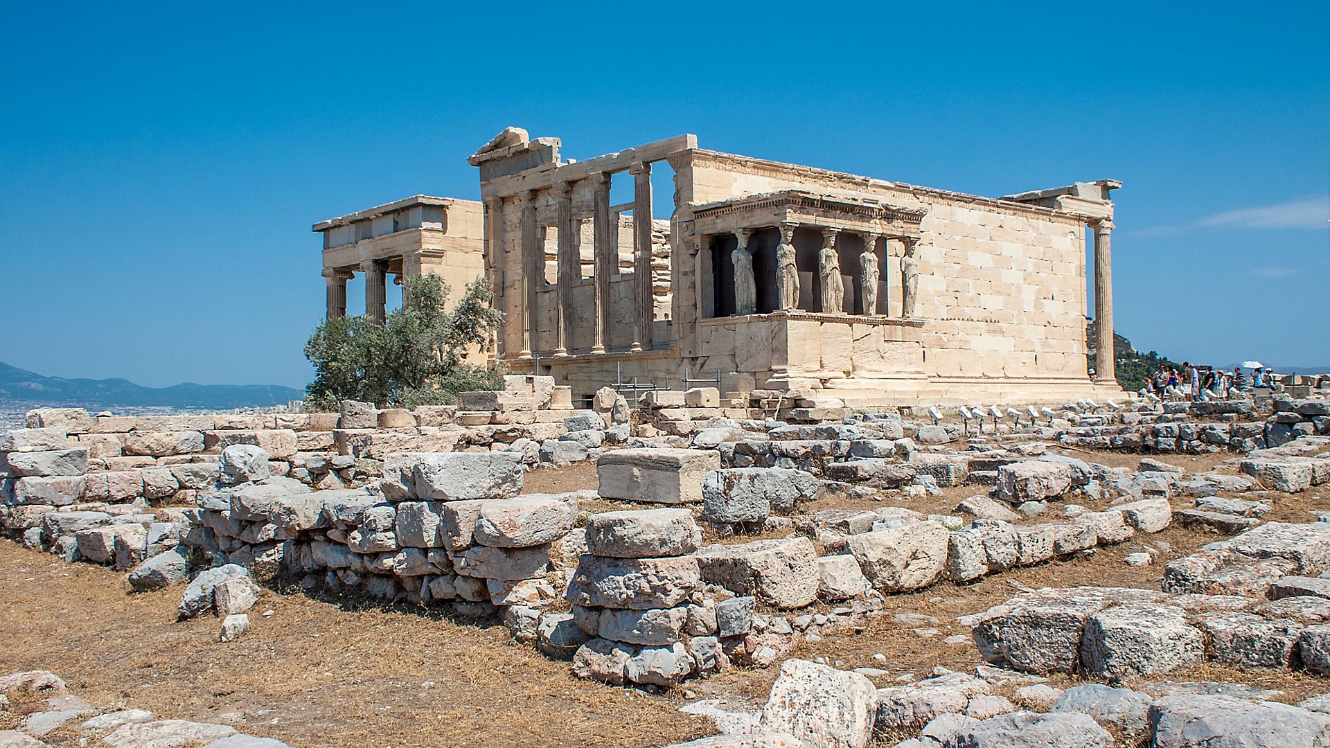 Athens-Greece-Erechtheum-at-the-Acropolis-overview-hero