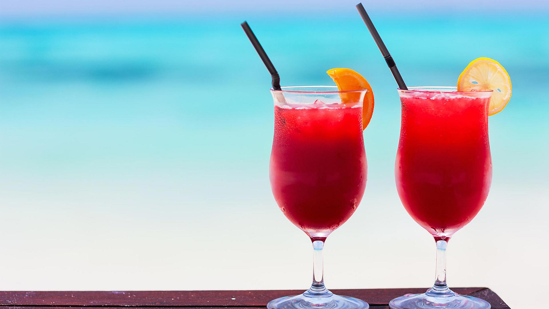 bahama-mama-rum-cocktail