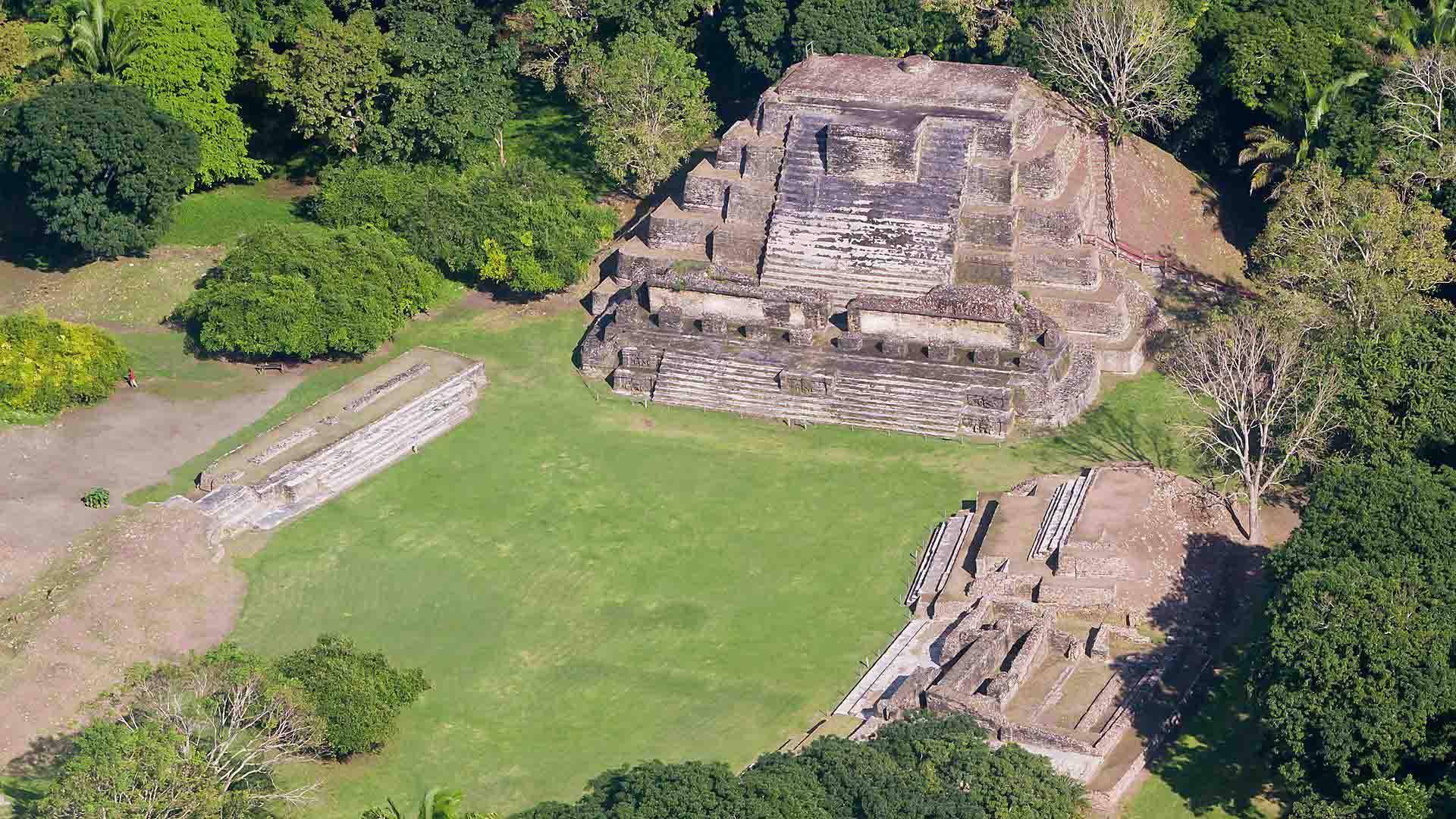 mayan-ruins-in-belize