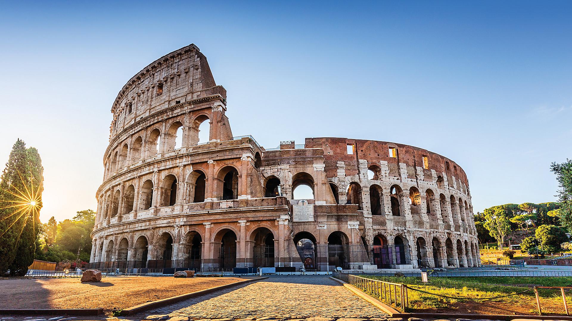 rome-italy-colosseum-daytime